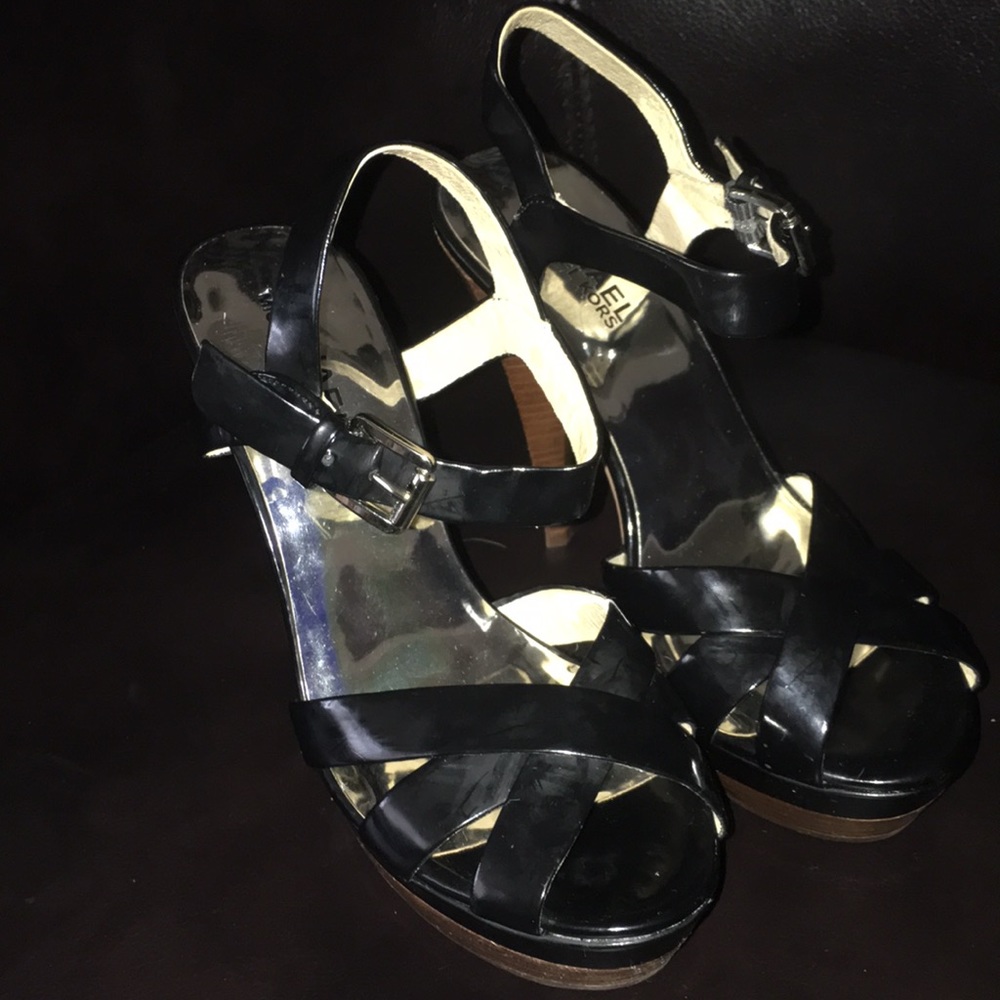 LN Michael Kors Black Strappy Heels Size 5.5